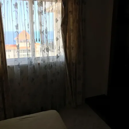 Mit Blick Auf Wasser By Interhome