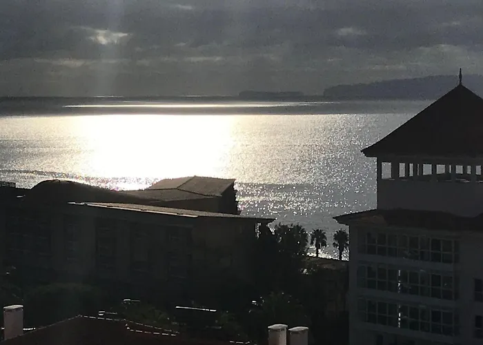 Mit Blick Auf Wasser By Interhome